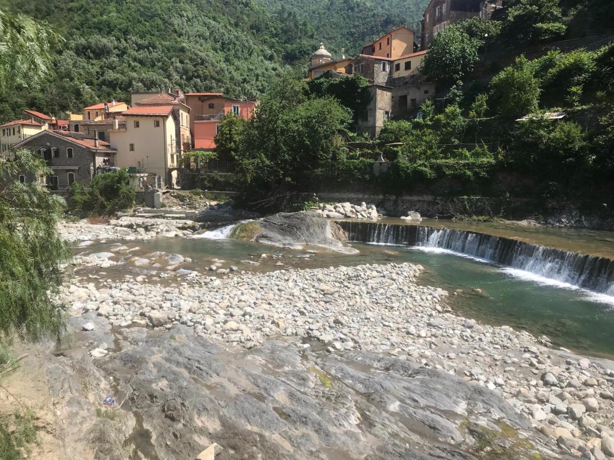 Вилла Alloggio U Sportegu Da E Monti A Giaia Бадалукко Экстерьер фото